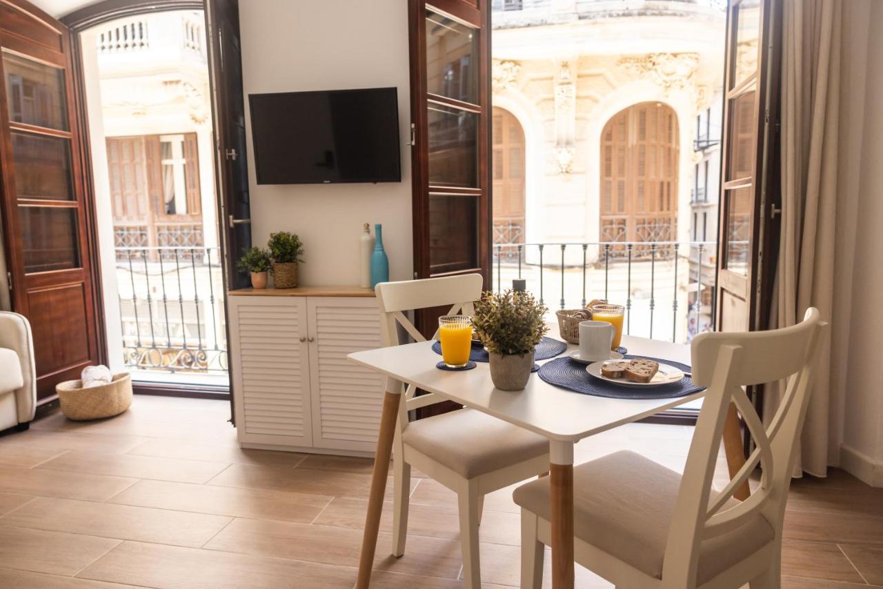 Apartamento Especeria Blue By #Cuatrocallesflats Málaga Exterior foto